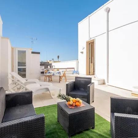 Charme Palace Salento Wifi, Ac, Jacuzzi Apartment *