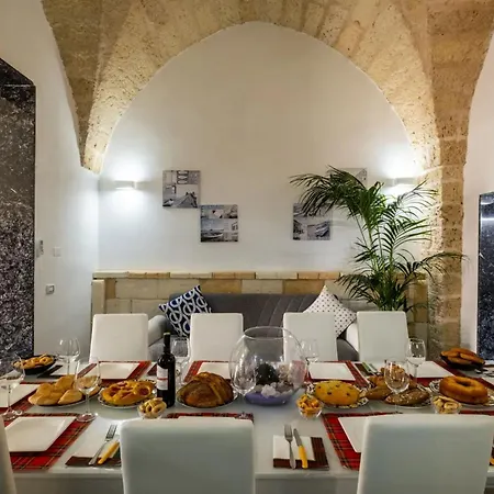 Apartment Charme Palace Salento Wifi, Ac, Jacuzzi *