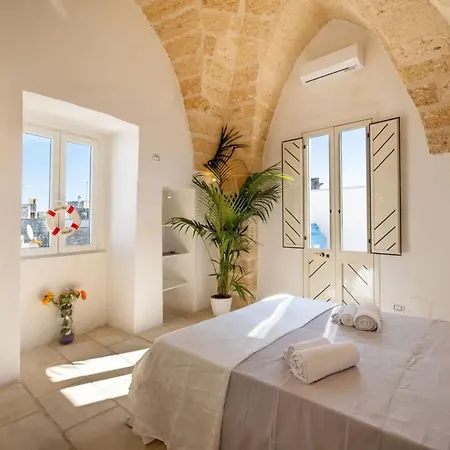 Charme Palace Salento Wifi, Ac, Jacuzzi *