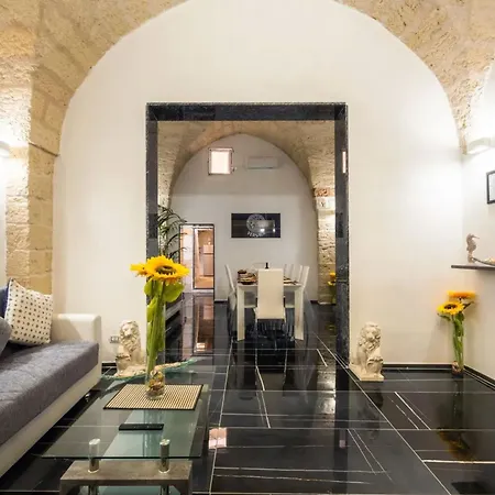 Charme Palace Salento Wifi, Ac, Jacuzzi Apartment Salice Salentino