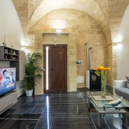 Charme Palace Salento Wifi, Ac, Jacuzzi Salice Salentino